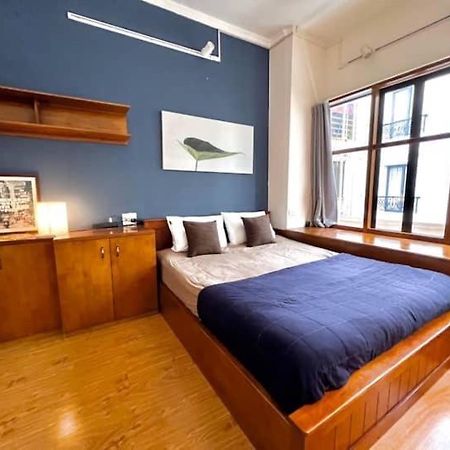 Nice Room Located Right Next To The Old Quarter Can Phong Nhieu Anh Sang Tai Ngay Gan Pho Di Bo Ho Guom Hanoj Exteriér fotografie